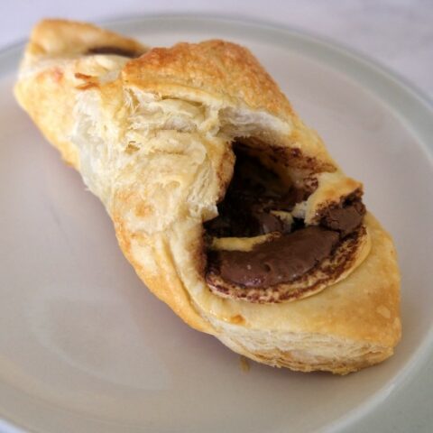 close up image of nutella danish